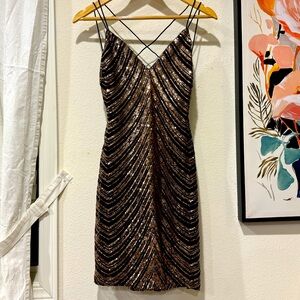 ✦ Lovely Day ✦ Black Backless Gold Sequin Body Con Mini Dress ✦ Size L ✦ NWT ✦